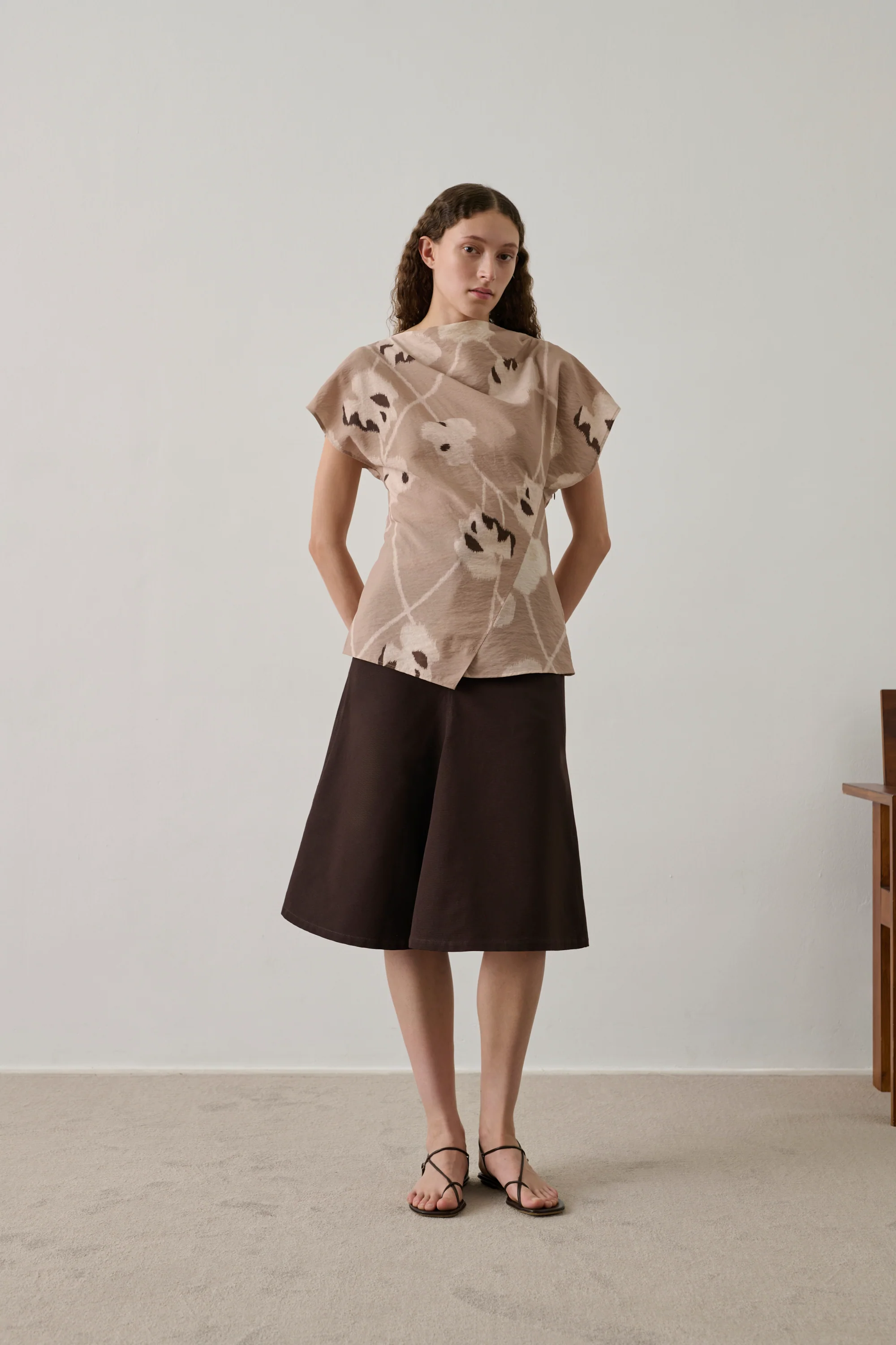 BEIGE BLOUSE FEDORA