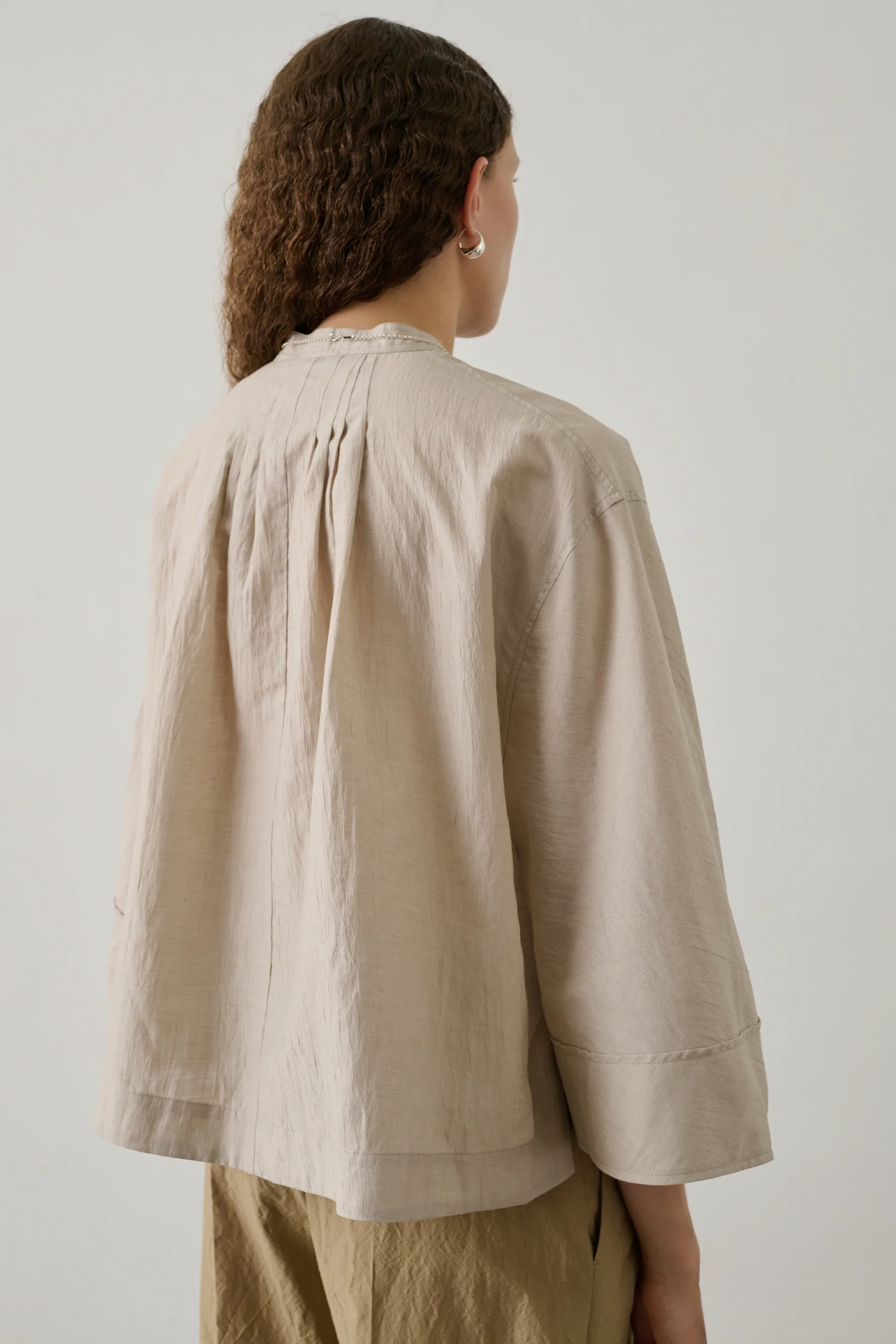 BEIGE HENNIE BLOUSE - Image 2