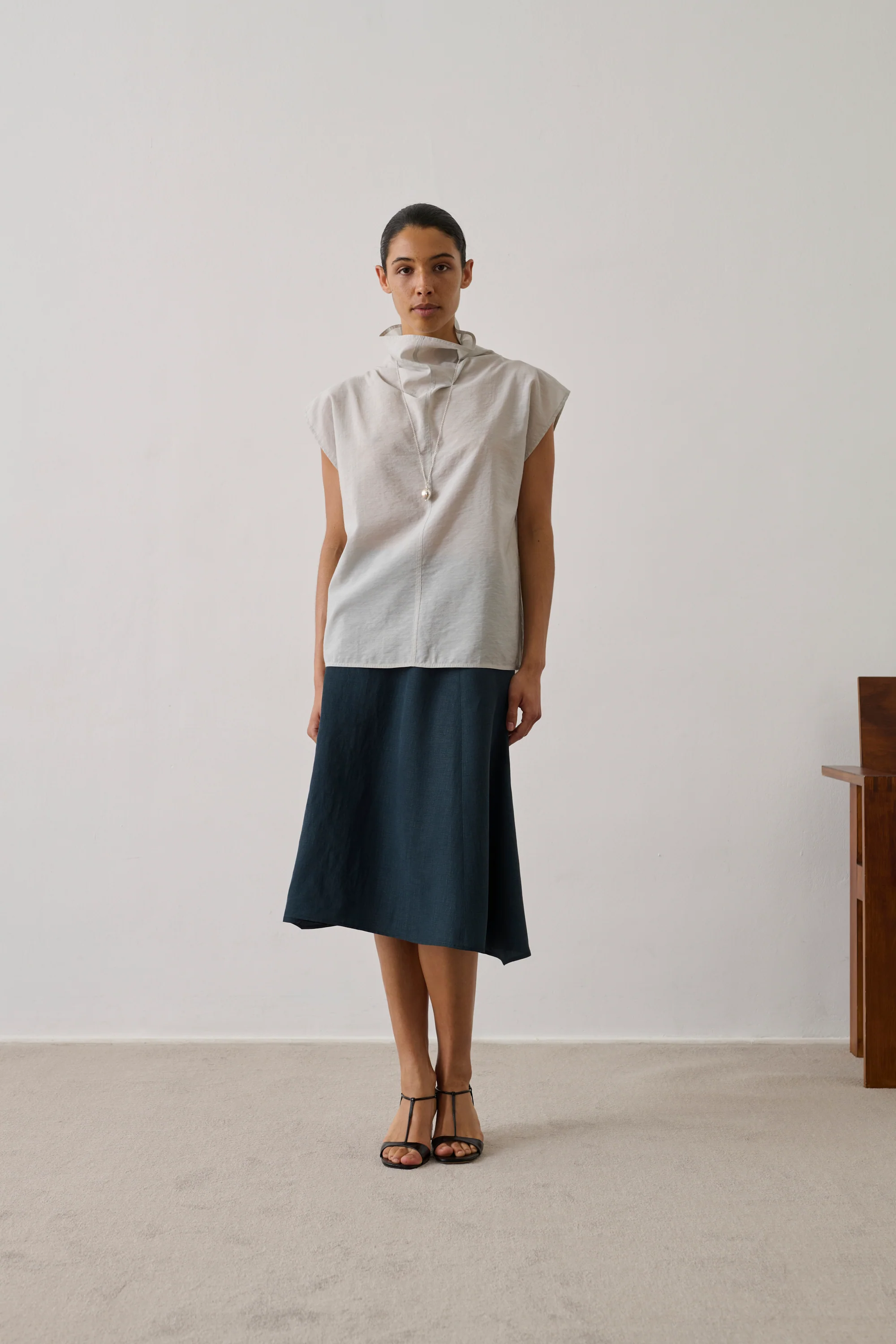 GREY IZUMI BLOUSE