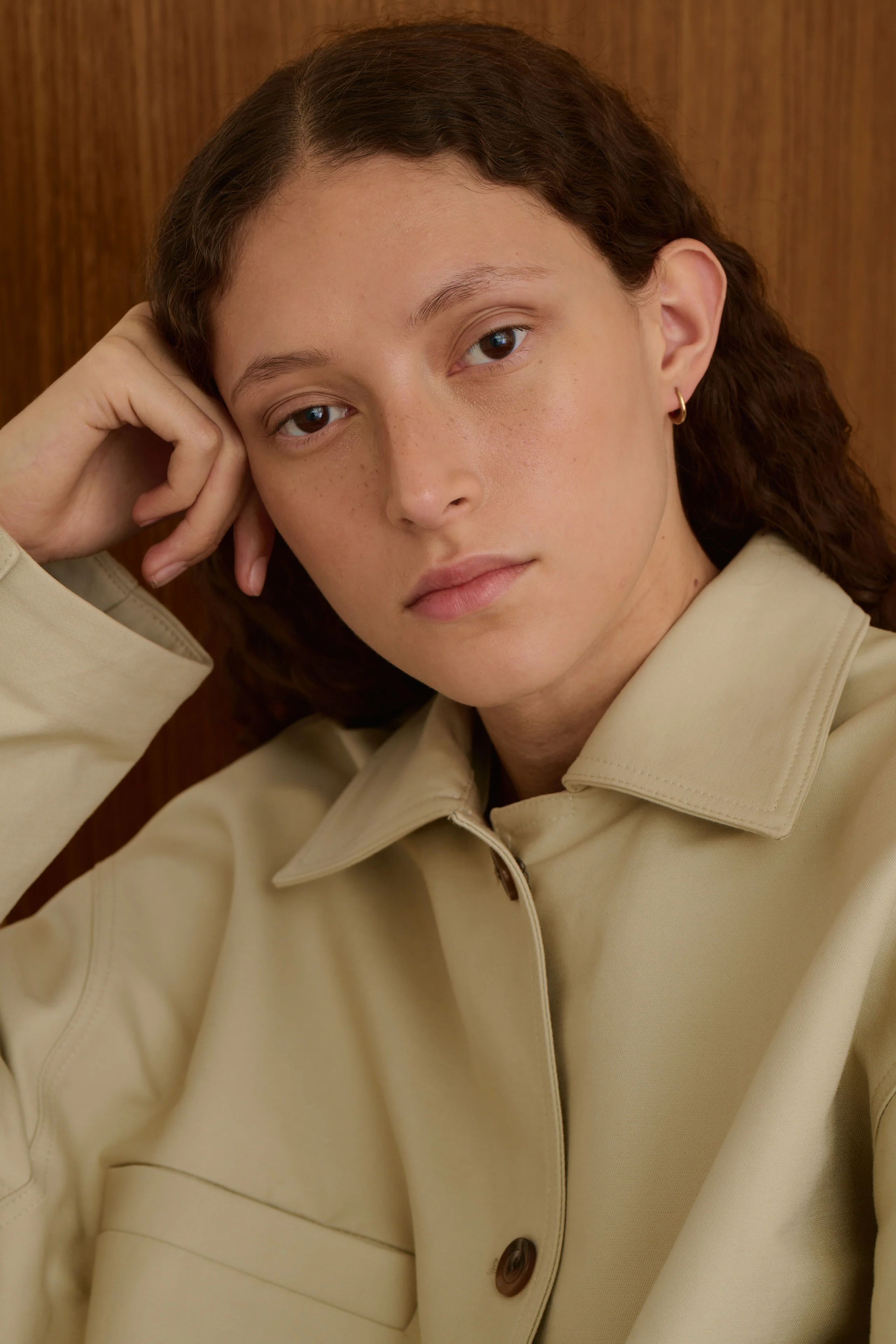 SMALL GOLD HOOPS - Image 3