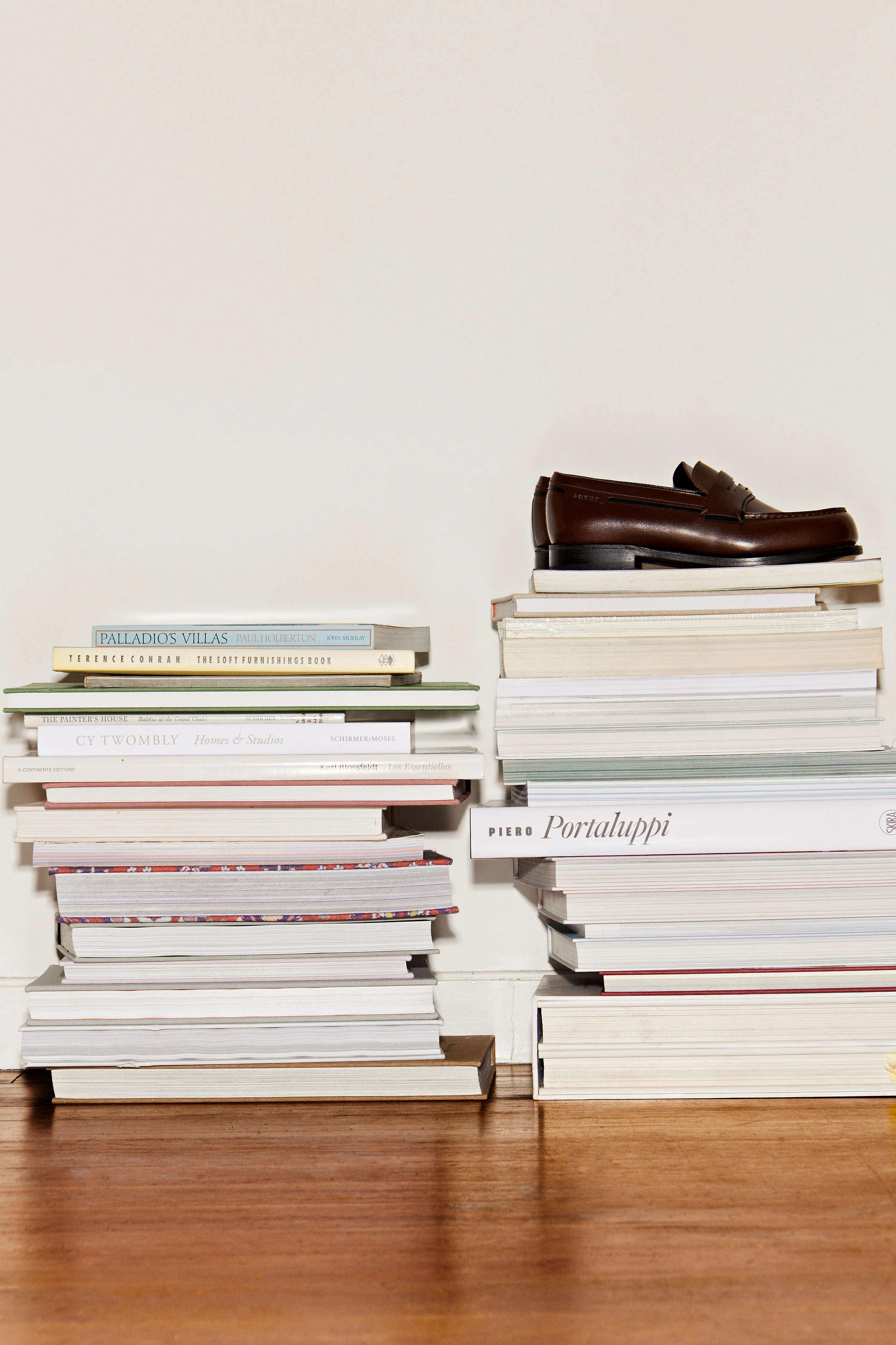 BOOK "THE SOFT FURNISHINGS BOOK" - Image 4