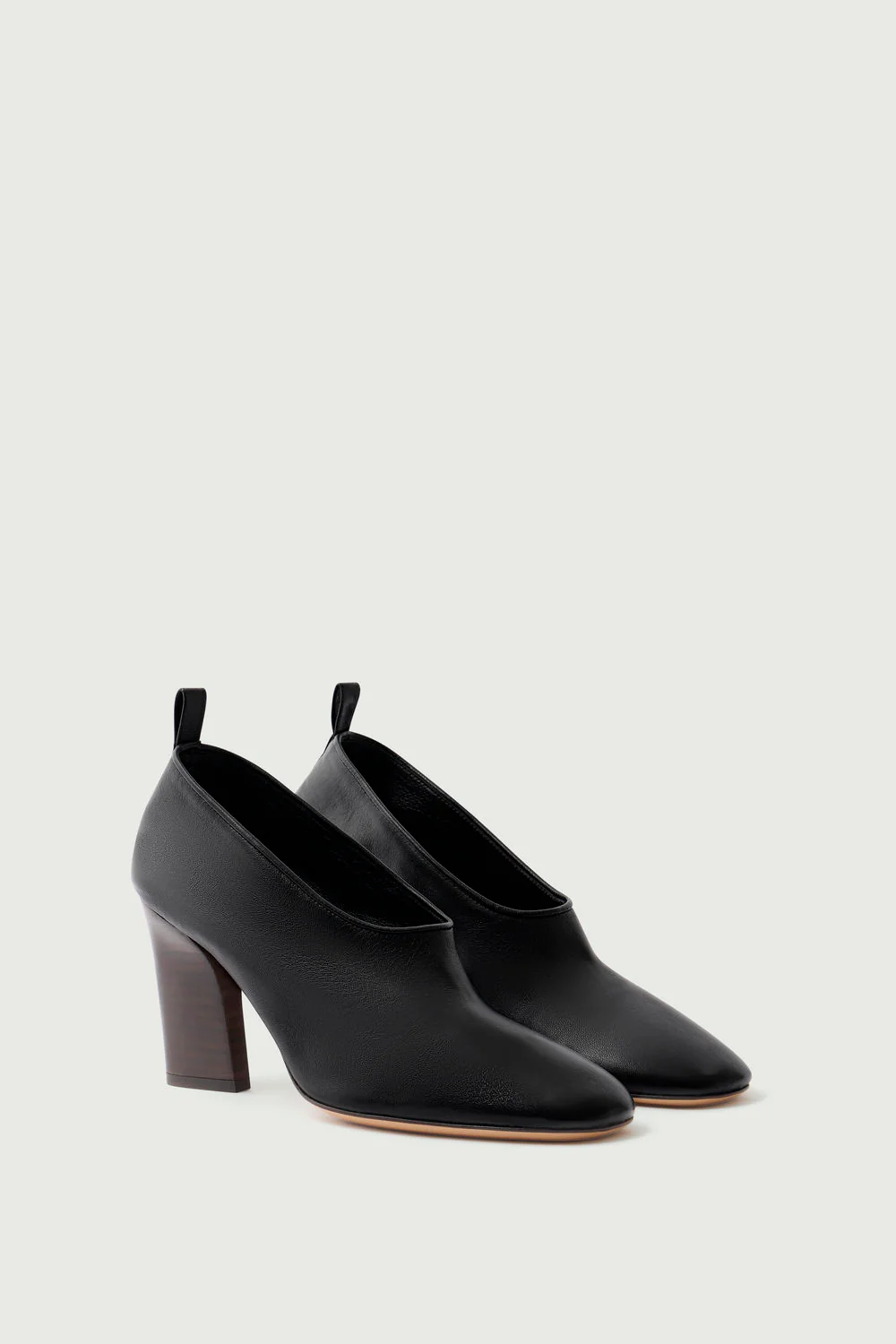 BLACK THEA PUMPS - Image 3