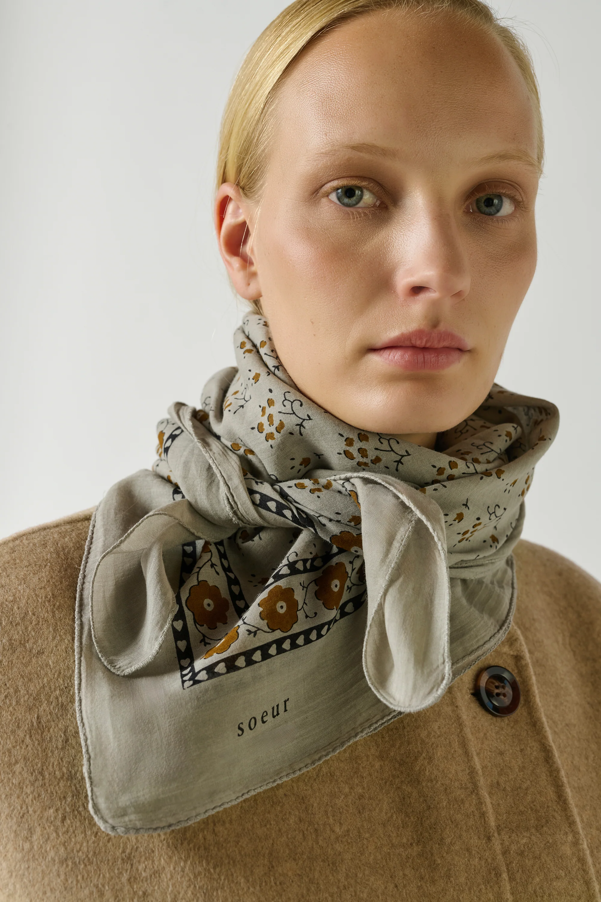 GREY COTTON CLASSIQUE SCARF - Image 2