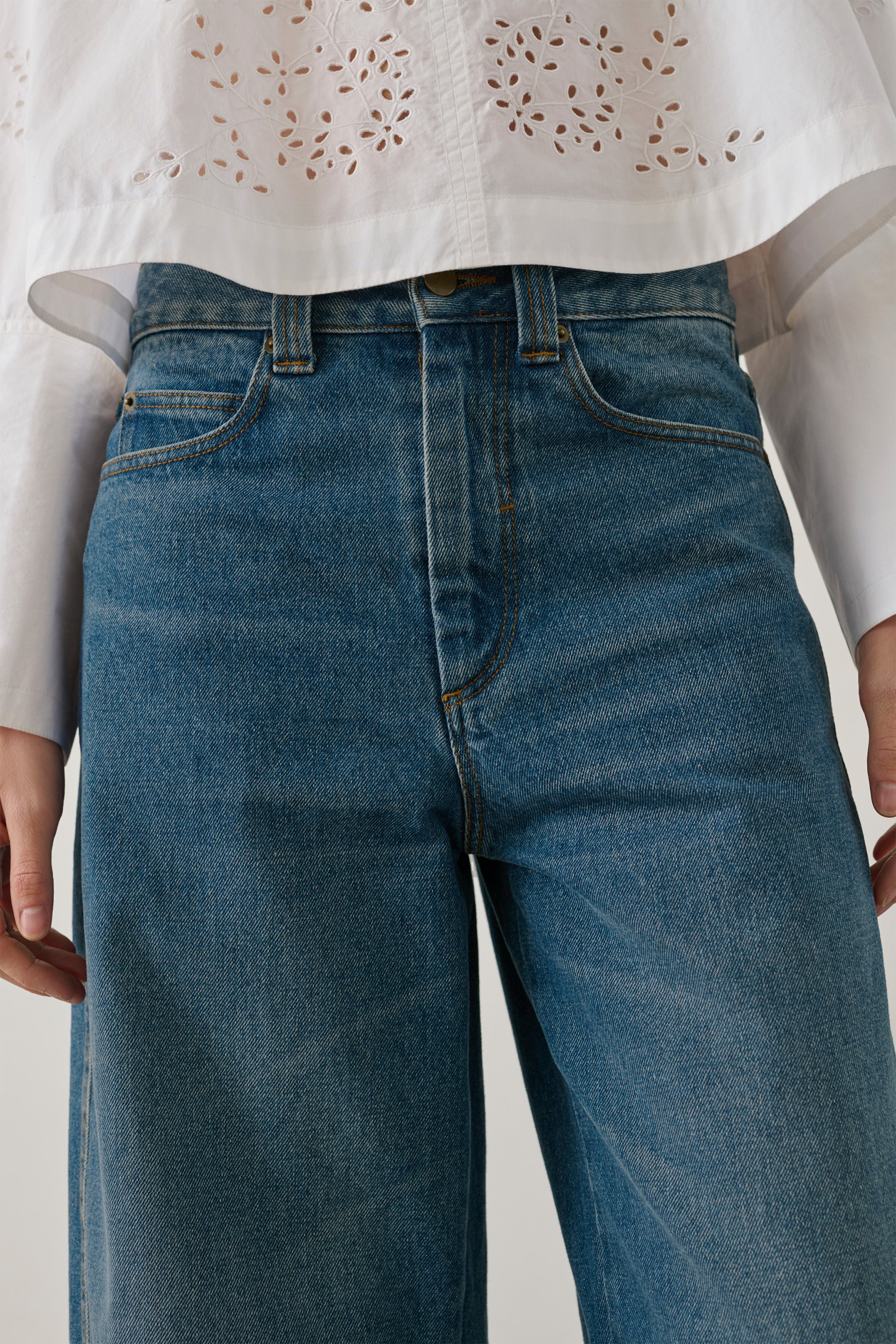 BLUE ELIOTT JEANS - Image 5