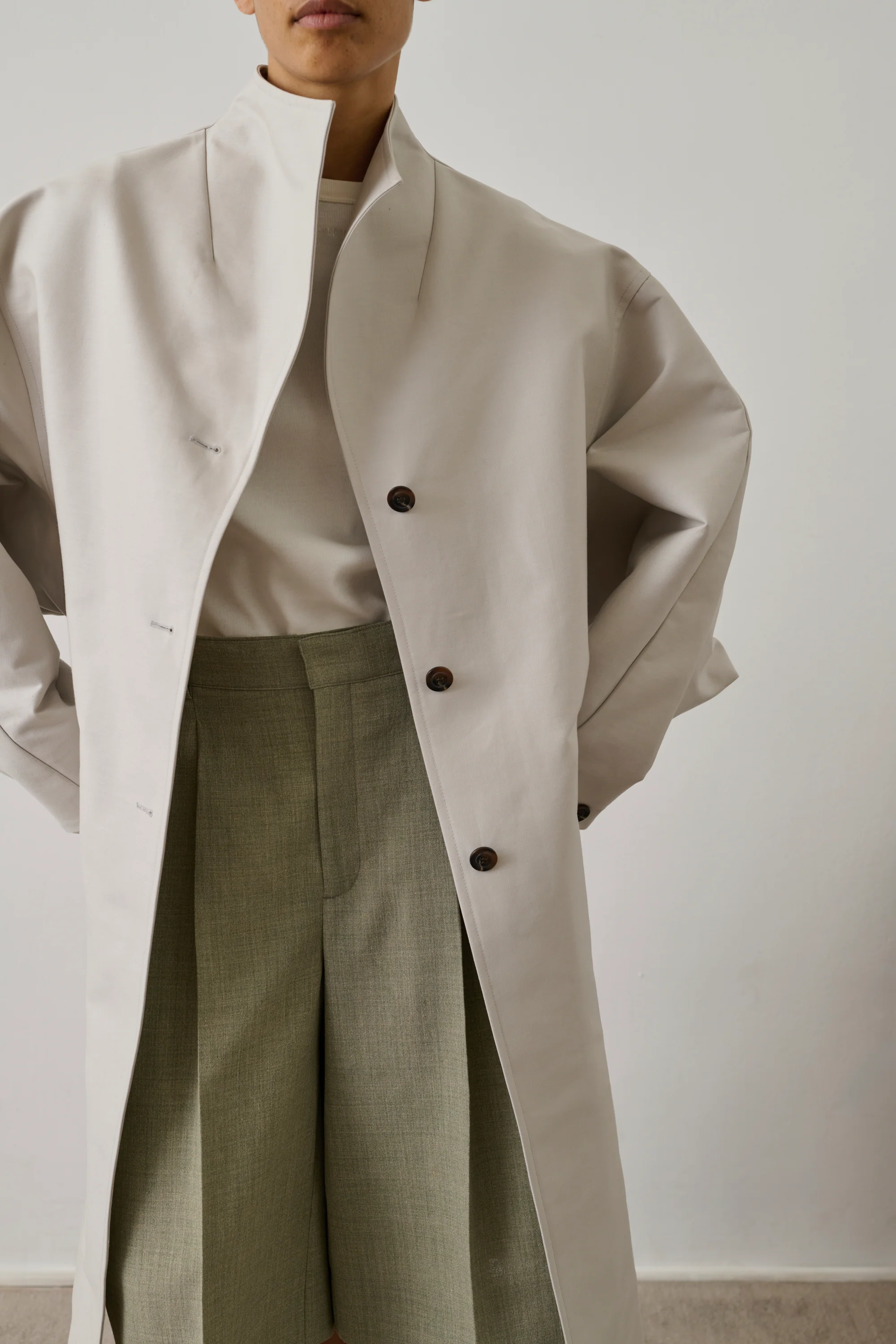 GREY HYACINTHE COAT - Image 3