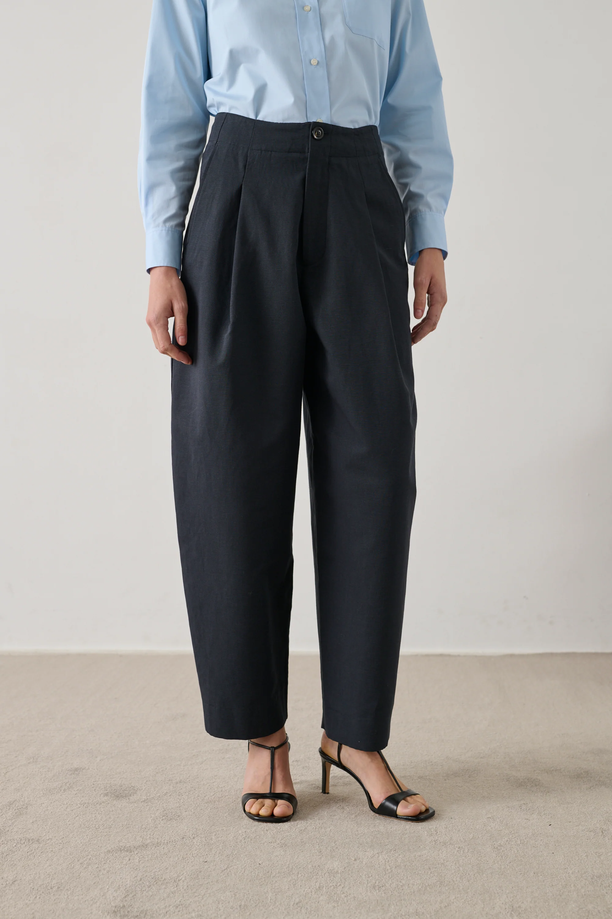 BLACK DALEY TROUSERS - Image 4
