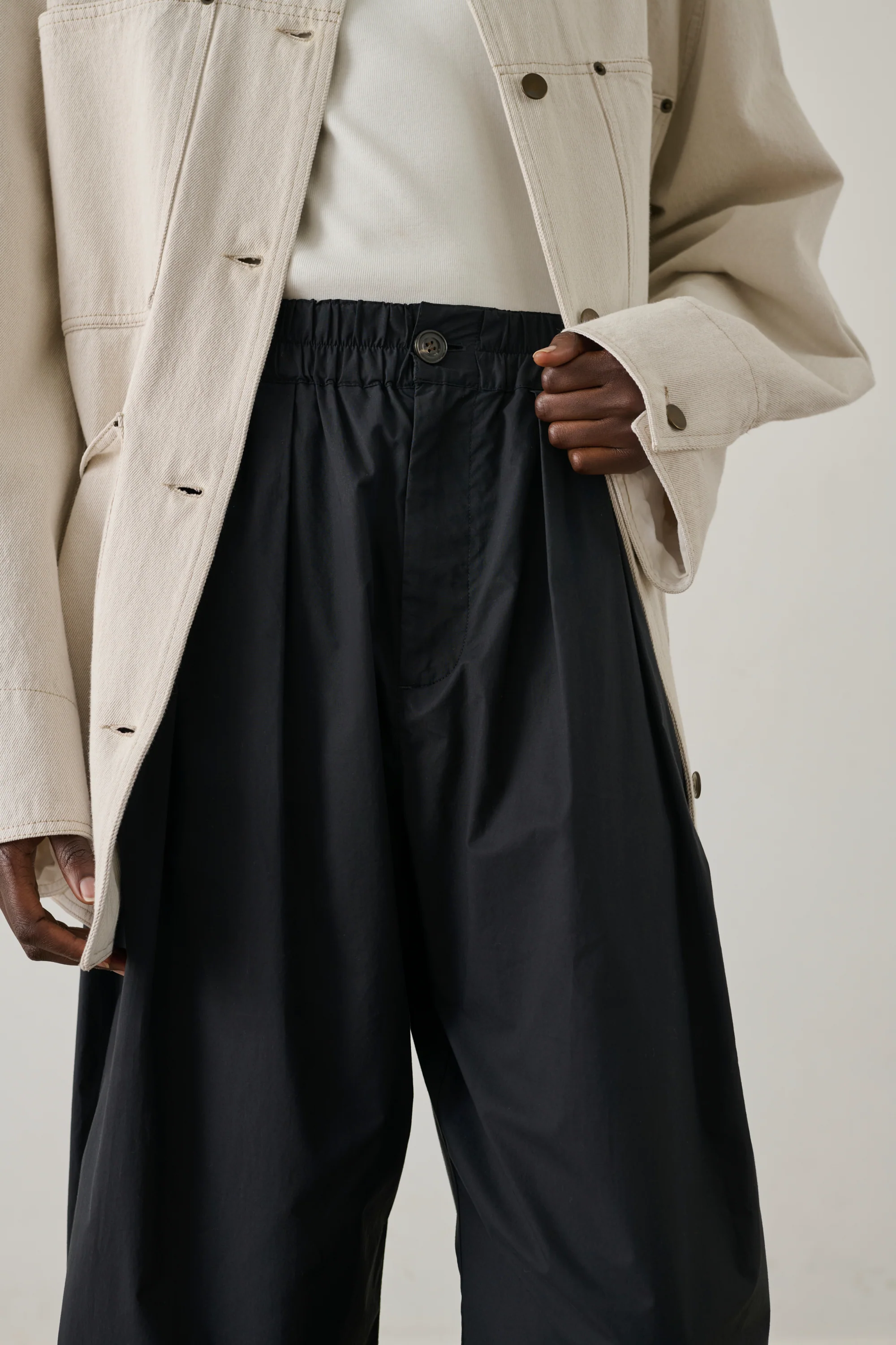 BLACK VERNON TROUSERS - Image 4