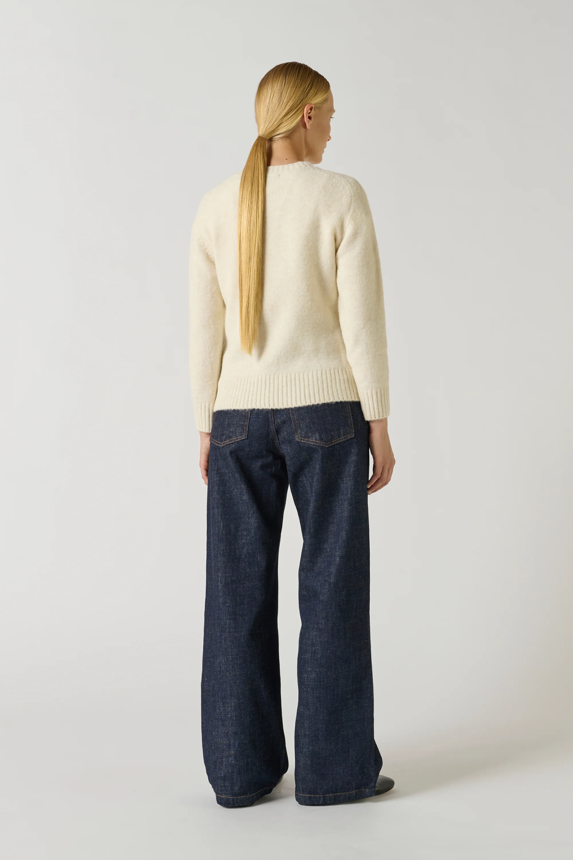 ENVIE OFF-WHITE SWEATER - Image 3