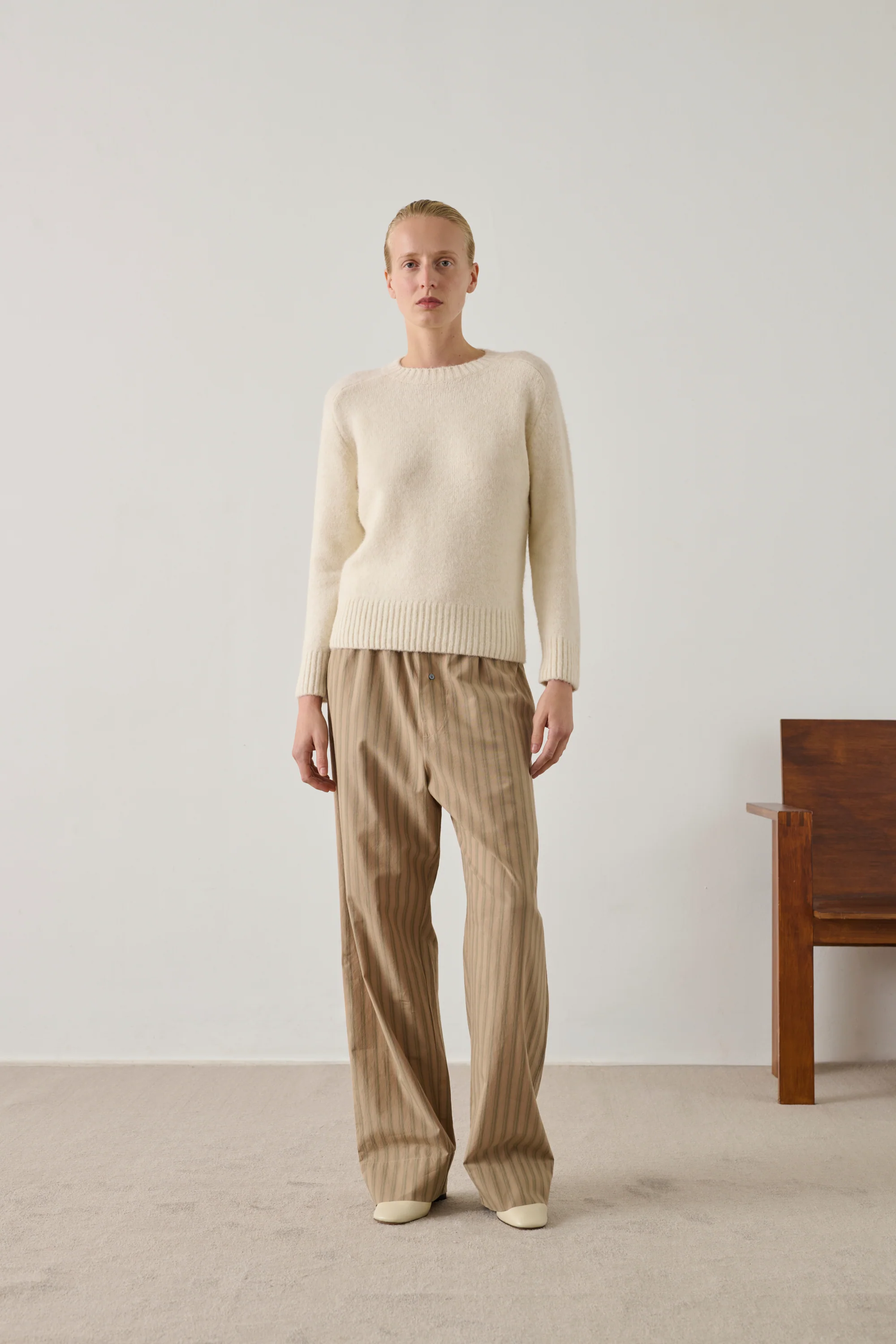 ENVIE OFF-WHITE SWEATER - Image 4