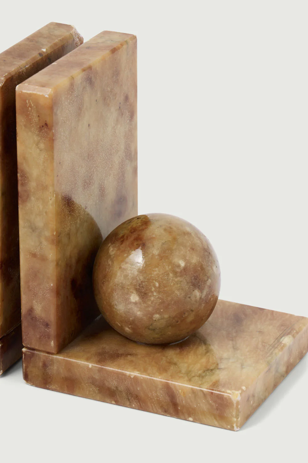 ALABASTER BOOKENDS - Image 4