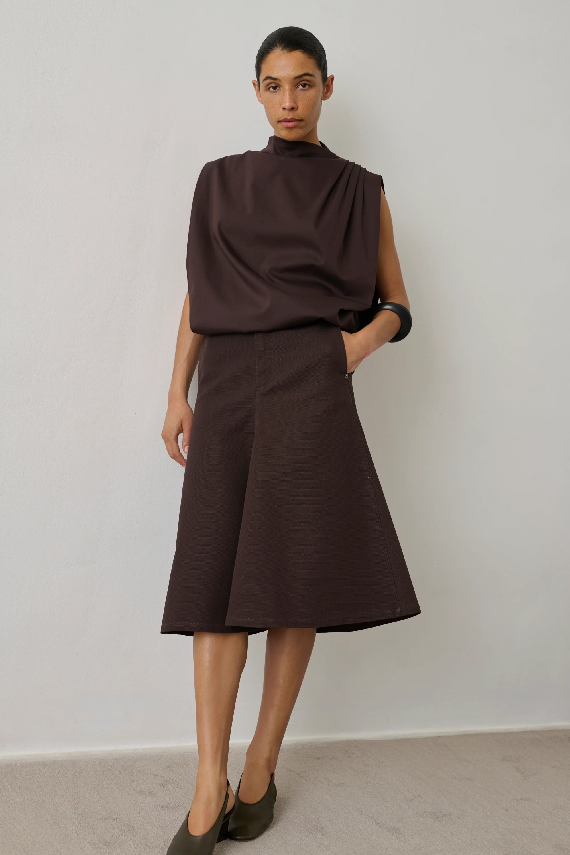 BROWN IDRIS TOP - Image 3